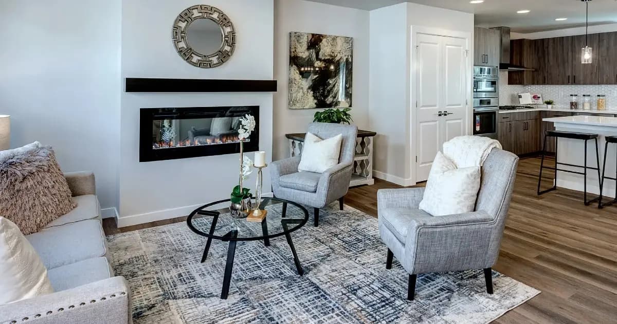 Townhome Living: Pros, Cons, and Costs 