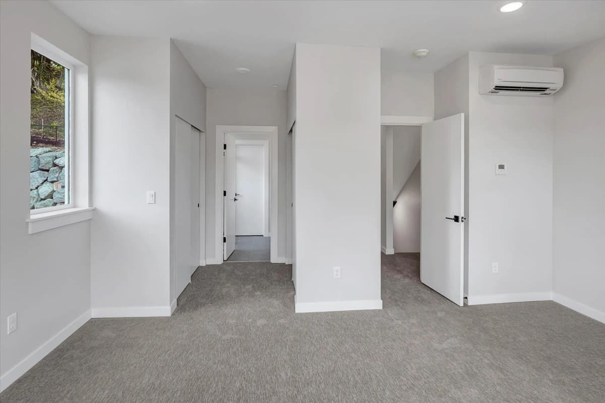 Gallery image 16-2