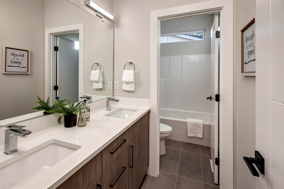 Gallery image 7-2