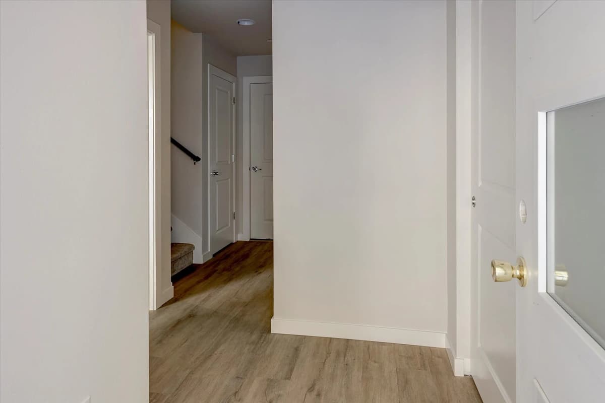 Gallery image 1-2