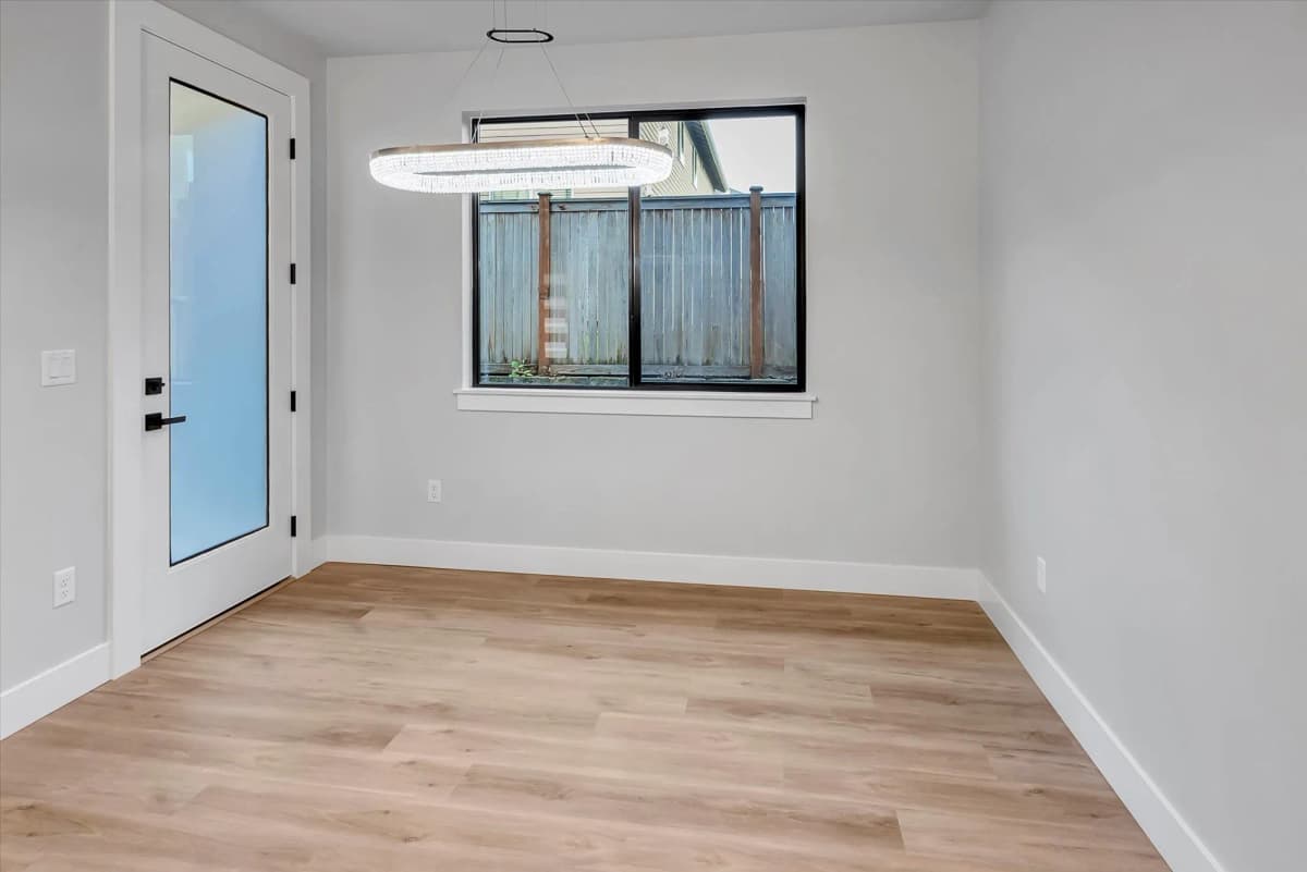 Gallery image 10-1