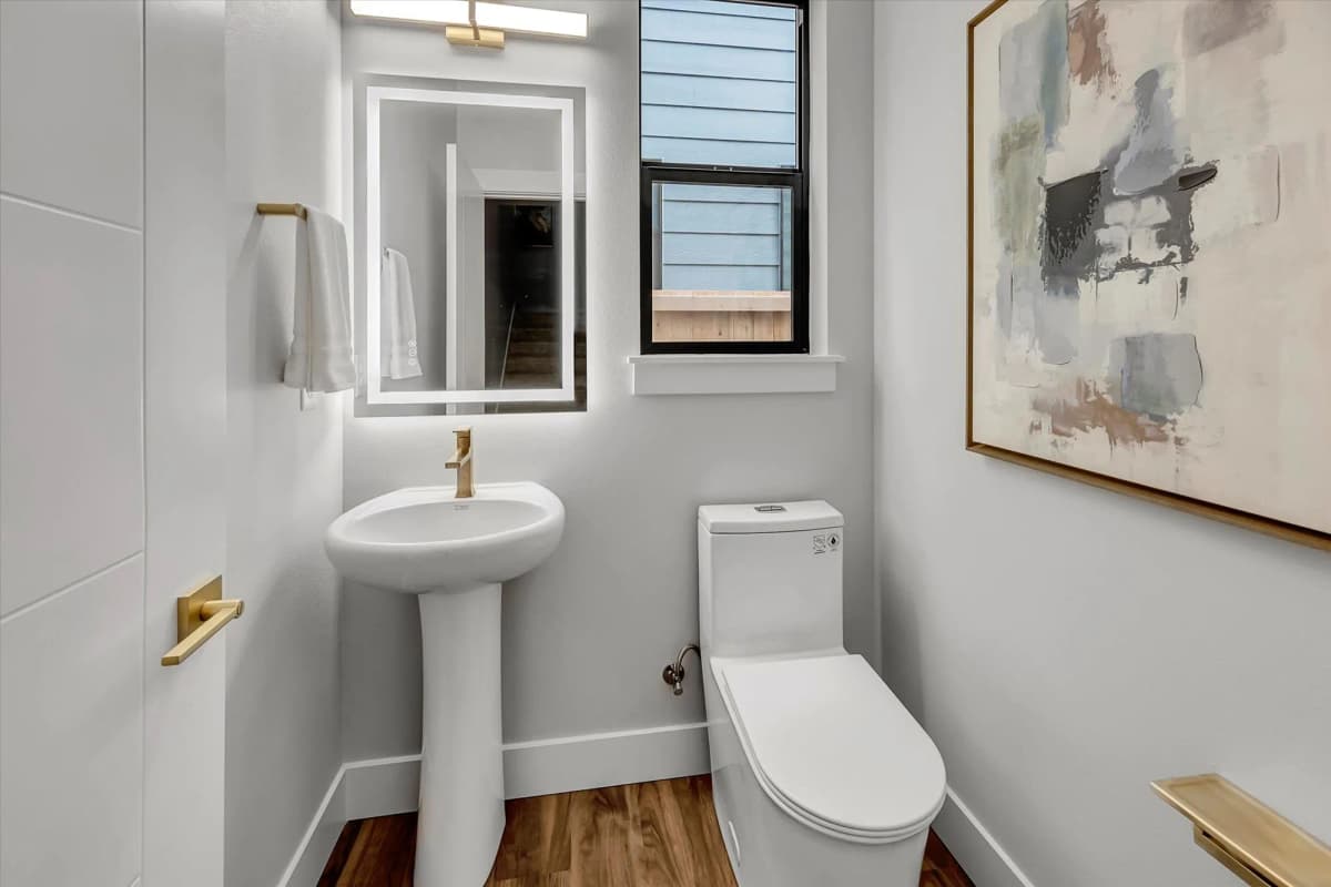 Gallery image 16-2