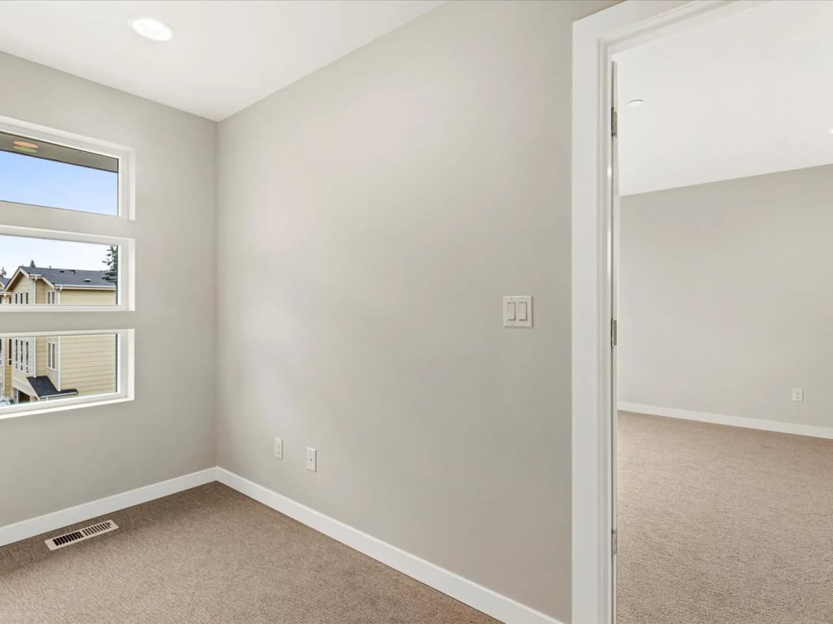 Gallery image 10-1