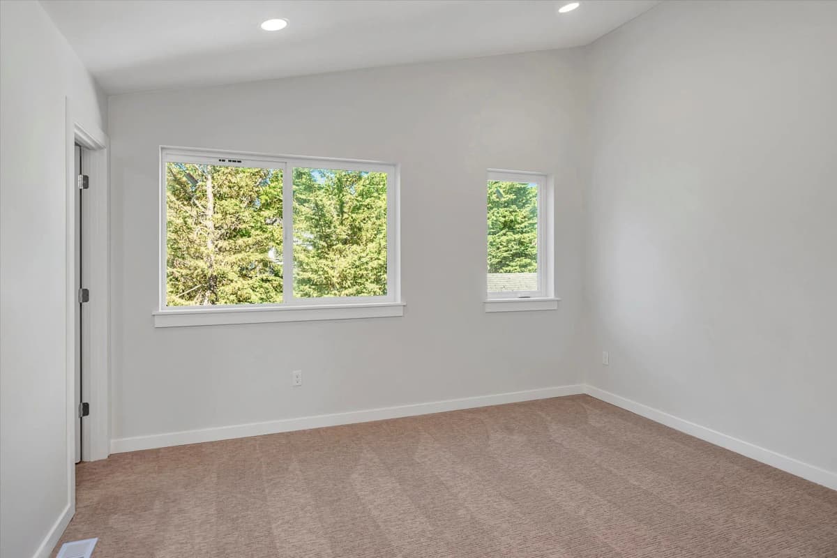 Gallery image 12-1