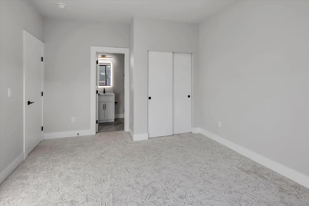 Gallery image 22-1