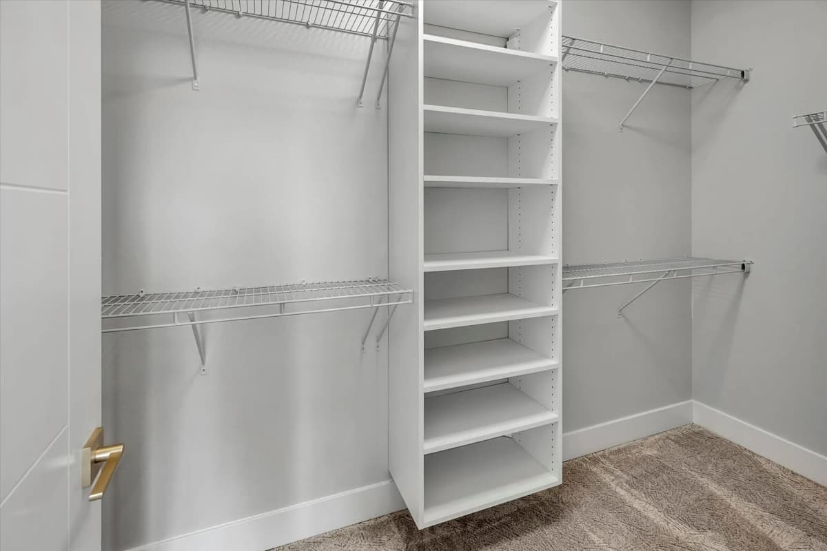 Gallery image 22-2