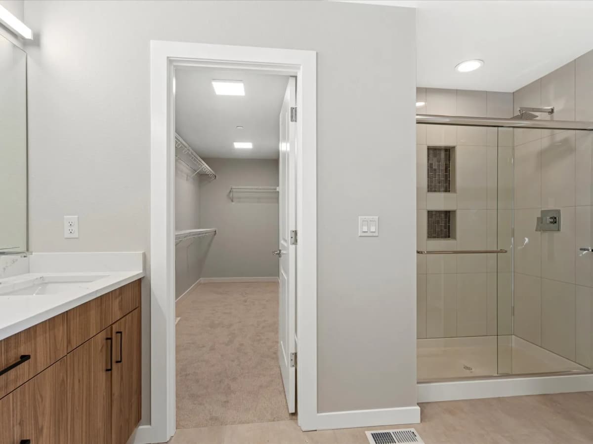 Gallery image 13-0