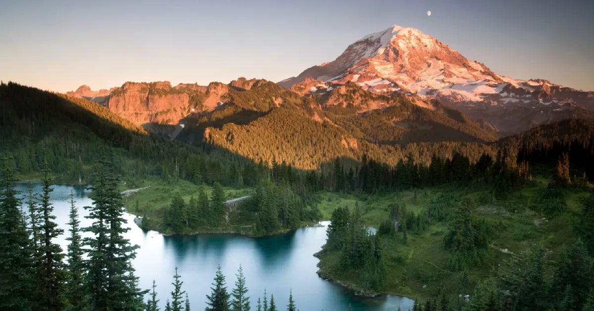 Weekend Escapes from Kenmore: Explore Washington’s Wonders